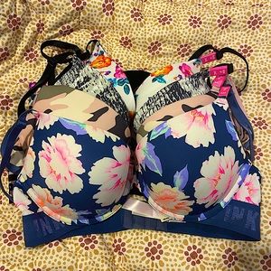 New Bundle of 4 NWT Victoria’s Secret PINK bras 34c push up & shoes
